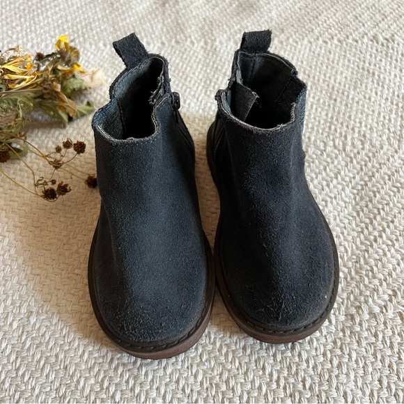 Zara Suede Charcoal Grey Ankle Chelsea Boots - Picture 2 of 7